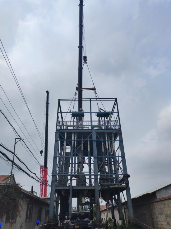 福爾化工廠(chǎng)吊裝設(shè)備